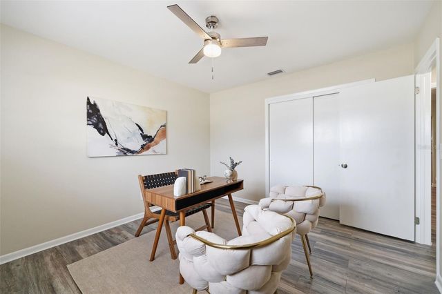 2327 W KNOLLWOOD PLACE, Tampa, FL 33604
