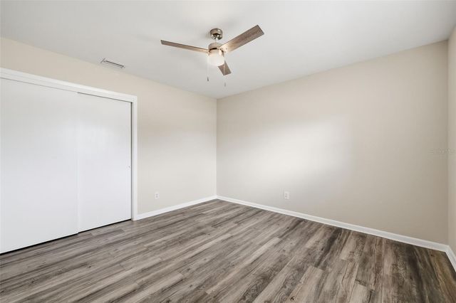 2327 W KNOLLWOOD PLACE, Tampa, FL 33604