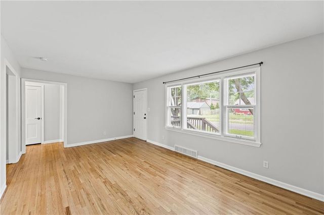 6133 Floyd Street, Overland Park, KS 66202
