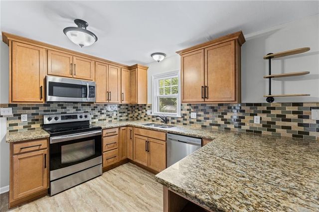 6133 Floyd Street, Overland Park, KS 66202