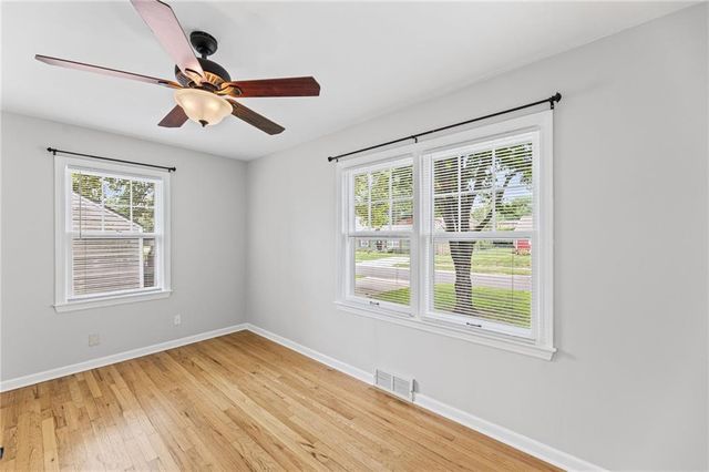6133 Floyd Street, Overland Park, KS 66202