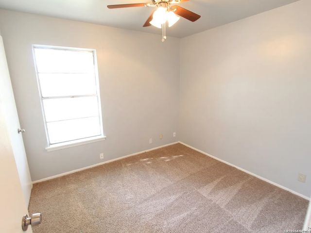 831 NORTH BLVD, Universal City, TX 78148