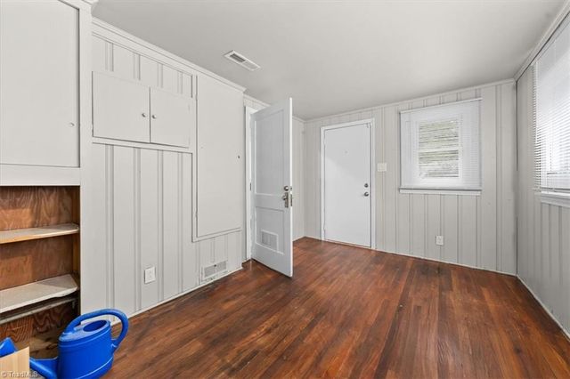 1752 Argonne Boulevard, Winston-salem, NC 27107