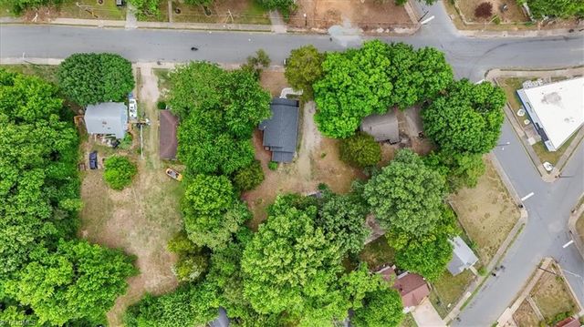 1752 Argonne Boulevard, Winston-salem, NC 27107