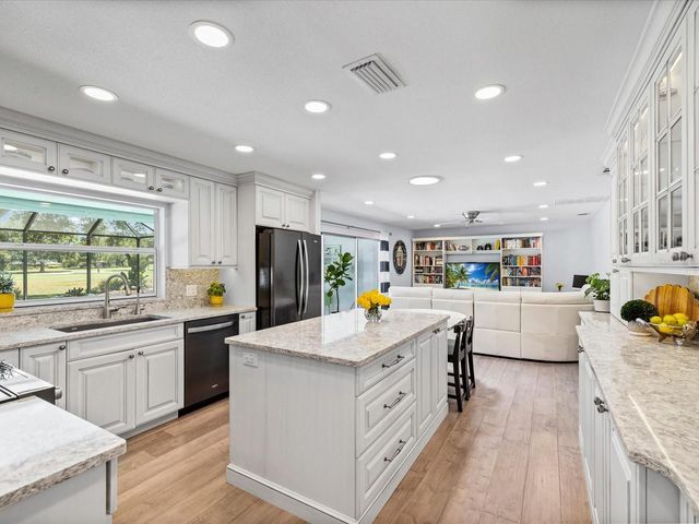 2285 WATROUS DRIVE, Dunedin, FL 34698