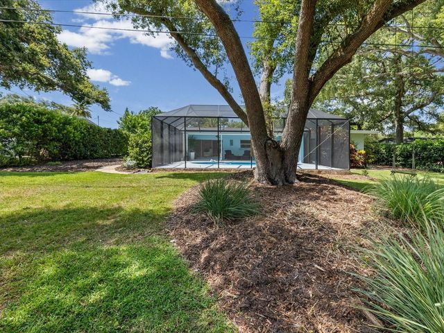 2285 WATROUS DRIVE, Dunedin, FL 34698
