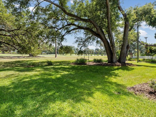 2285 WATROUS DRIVE, Dunedin, FL 34698