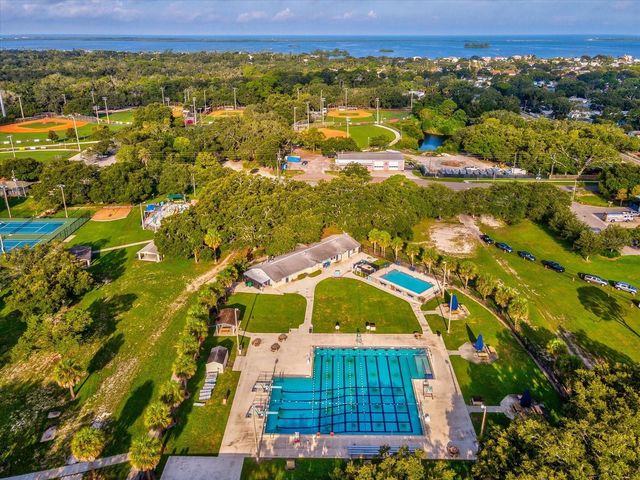 2285 WATROUS DRIVE, Dunedin, FL 34698