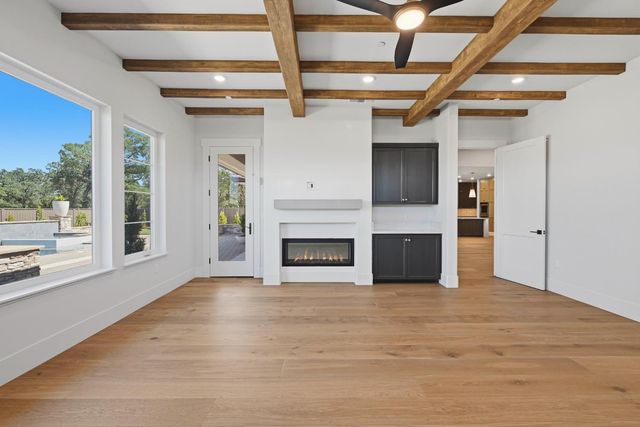 2500 Cherrywood Ln, Lincoln, CA 95648