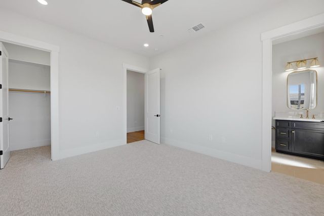 2500 Cherrywood Ln, Lincoln, CA 95648