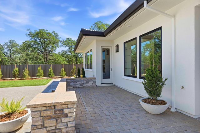 2500 Cherrywood Ln, Lincoln, CA 95648
