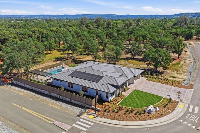 2500 Cherrywood Ln, Lincoln, CA 95648
