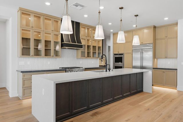 2500 Cherrywood Ln, Lincoln, CA 95648