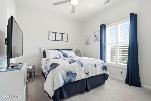 994 Bourne Drive SW, Ocean Isle Beach, NC 28469