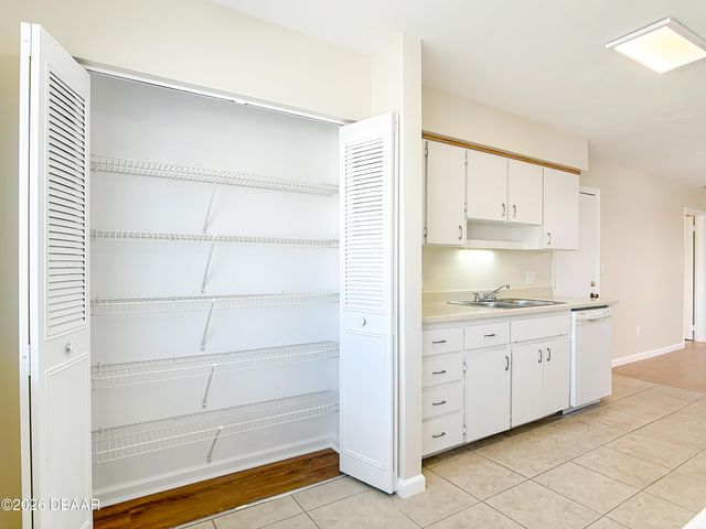 49 Bogey Circle, New Smyrna Beach, FL 32168