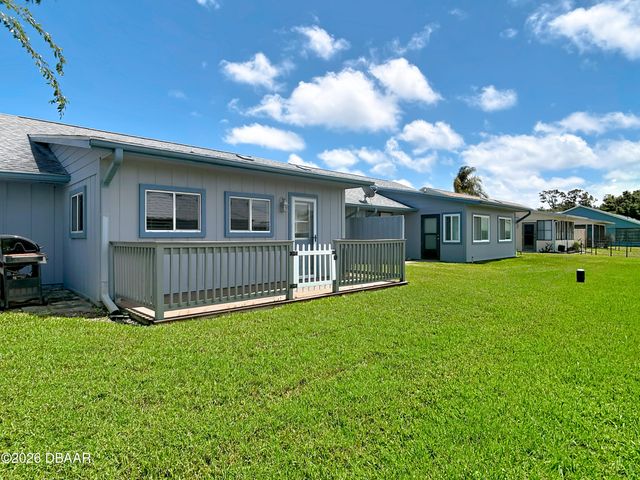 49 Bogey Circle, New Smyrna Beach, FL 32168