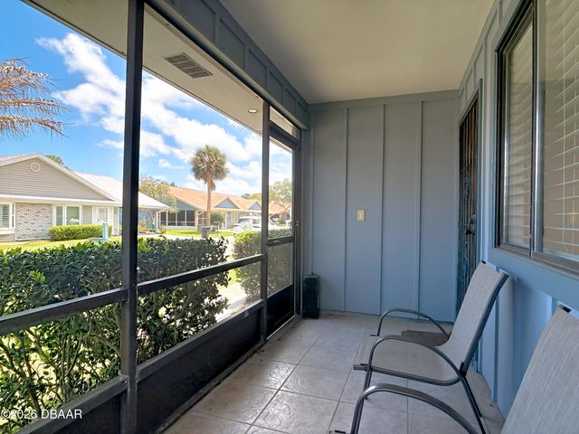49 Bogey Circle, New Smyrna Beach, FL 32168