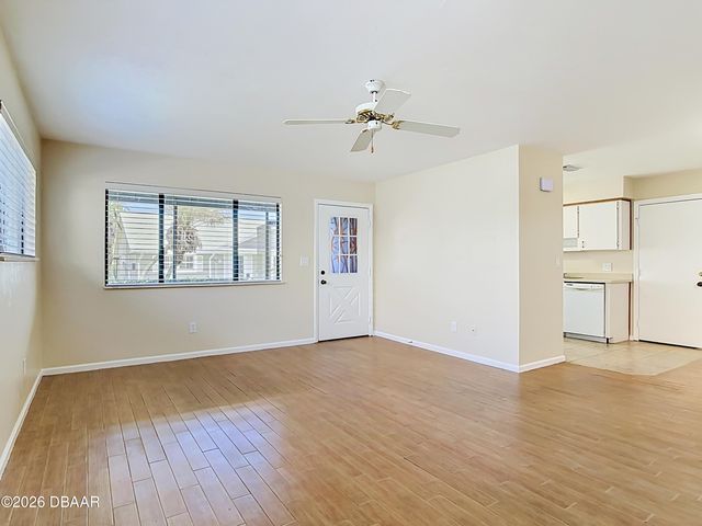 49 Bogey Circle, New Smyrna Beach, FL 32168