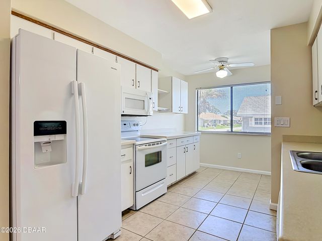 49 Bogey Circle, New Smyrna Beach, FL 32168