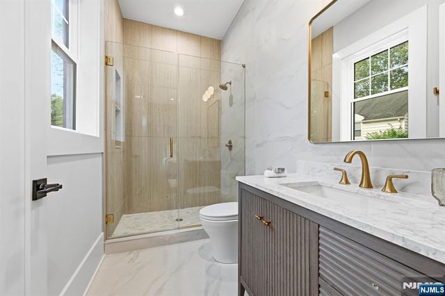 4 Athens Road, Millburn, NJ 07078