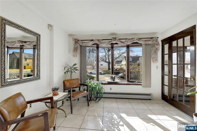 4 Highfield Court, Wayne, NJ 07470