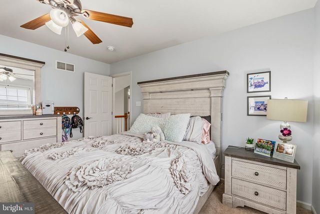 370 REDBUD DR, Oxford, PA 19363