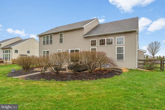 370 REDBUD DR, Oxford, PA 19363