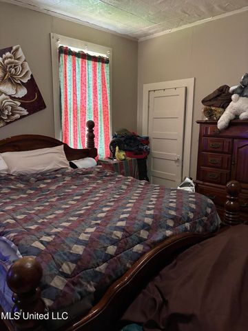 15 E Franklin Street Street, Natchez, MS 39120
