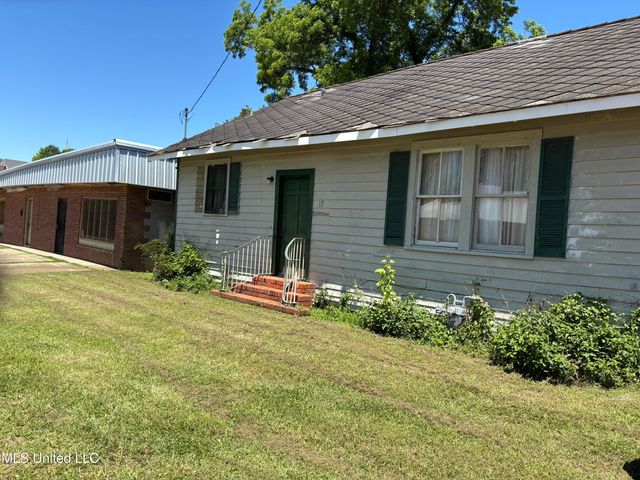 15 E Franklin Street Street, Natchez, MS 39120