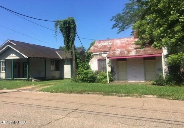 15 E Franklin Street Street, Natchez, MS 39120