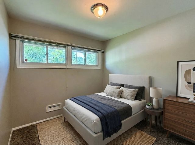 15503 Park Lane, South Holland, IL 60473