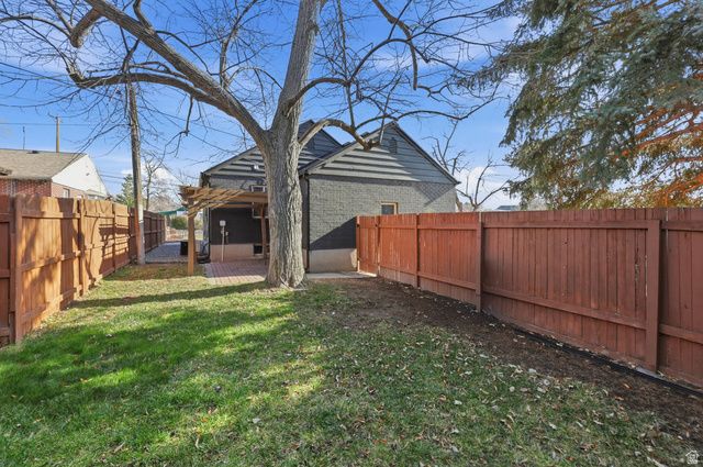 1685 E DOWNINGTON AVE, Salt Lake City, UT 84105