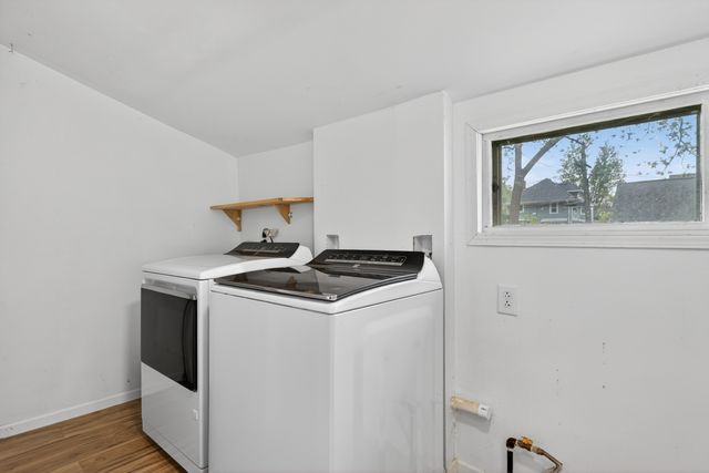 434 E Washington Street, West Chicago, IL 60185