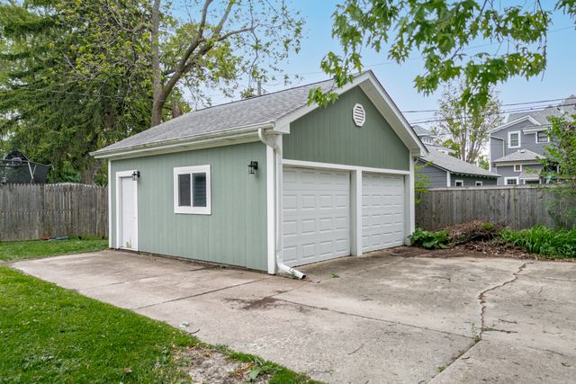 434 E Washington Street, West Chicago, IL 60185