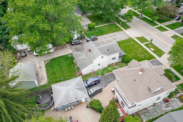 434 E Washington Street, West Chicago, IL 60185