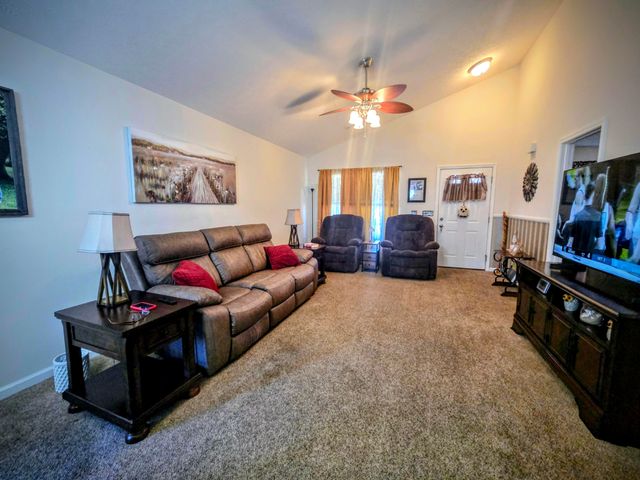 4389 Jasmine Rose Way, Lexington, KY 40515