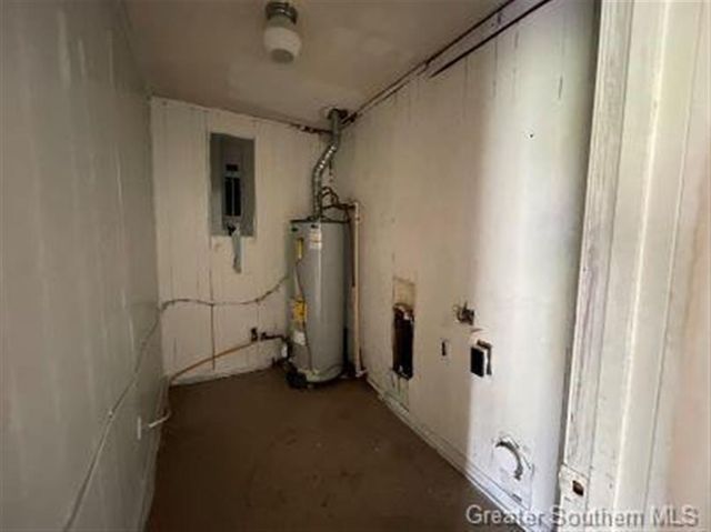 2115 N Rose Park Avenue, Sulphur, LA 70663