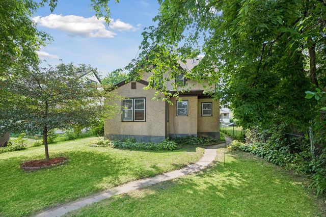1418 Queen Avenue N, Minneapolis, MN 55411