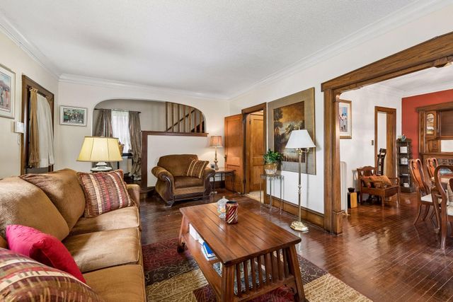 1418 Queen Avenue N, Minneapolis, MN 55411