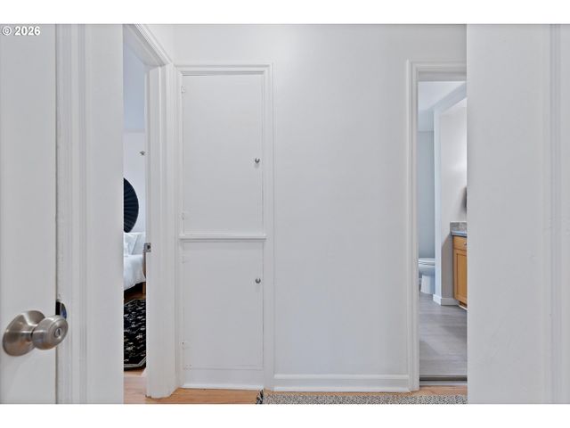 4773 N YALE St, Portland, OR 97203