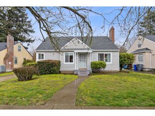 4773 N YALE St, Portland, OR 97203