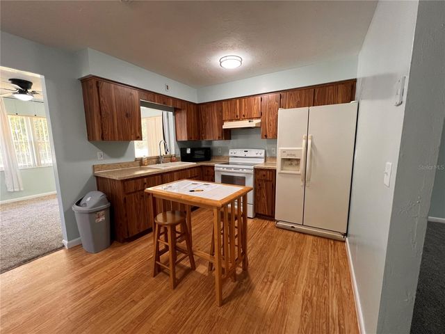 1176 W BUTTONBUSH DR, Beverly Hills, FL 34465