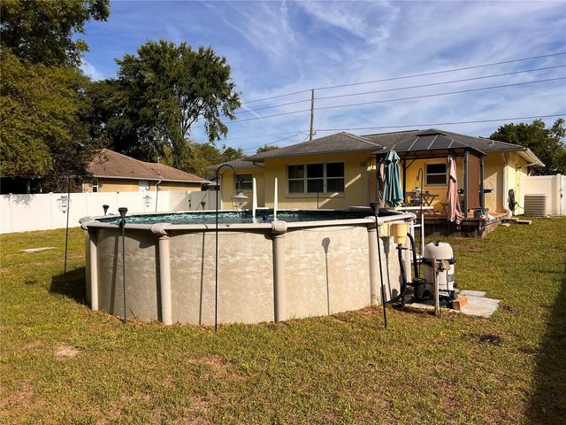 1176 W BUTTONBUSH DR, Beverly Hills, FL 34465