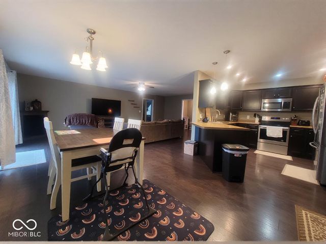 7887 S 475 W, Crawfordsville, IN 47933