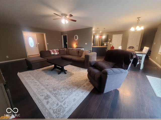 7887 S 475 W, Crawfordsville, IN 47933