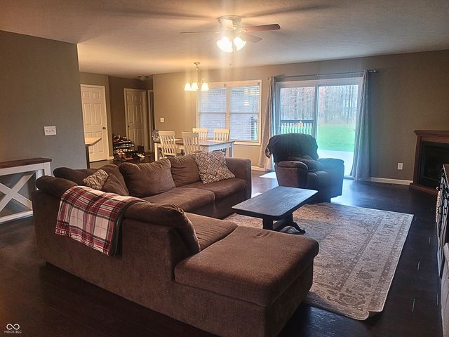 7887 S 475 W, Crawfordsville, IN 47933