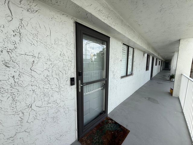 2215 CYPRESS ISLAND Drive 505, Pompano Beach, FL 33069