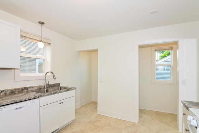 613 17th Avenue NE, Minneapolis, MN 55413