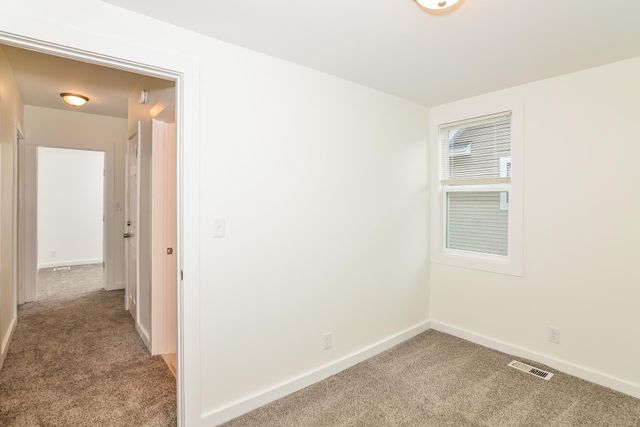 613 17th Avenue NE, Minneapolis, MN 55413