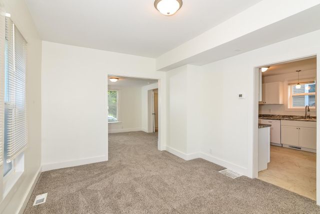 613 17th Avenue NE, Minneapolis, MN 55413